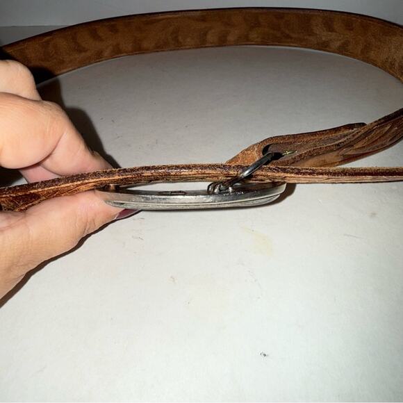 VINTAGE FORD brown tooled leather western style belt 32-36 in - Picture 7 of 7